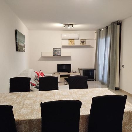 Apartamento Primera Linea De Mar En Ebrehogar Амполья Экстерьер фото