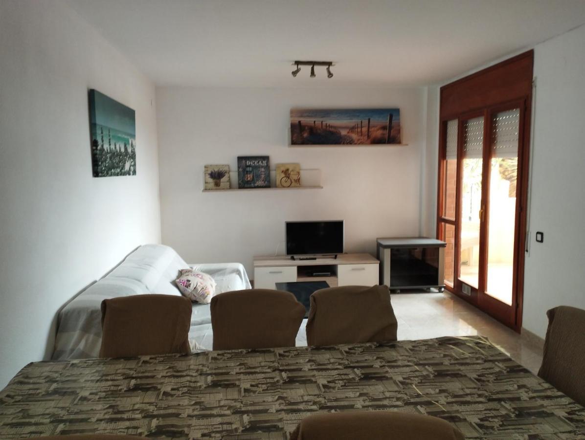 Apartamento Primera Linea De Mar En Ebrehogar Амполья Экстерьер фото