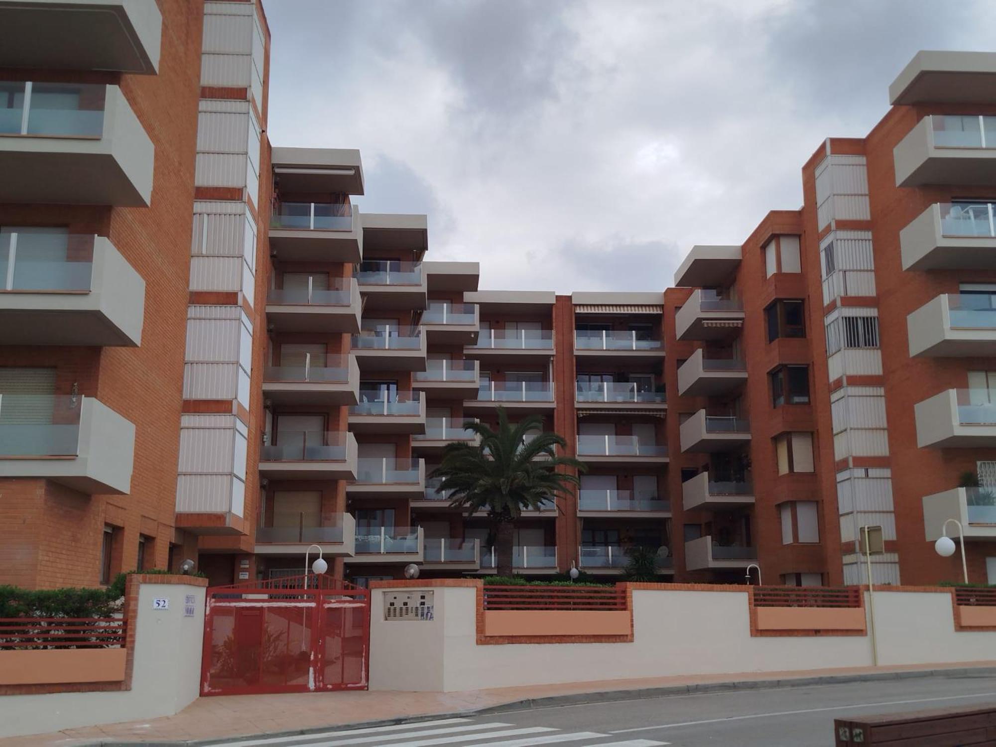 Apartamento Primera Linea De Mar En Ebrehogar Амполья Экстерьер фото